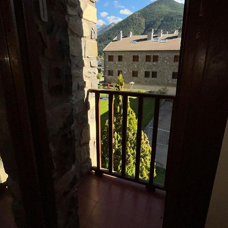 Apartamento El Roble Villanúa Kültér fotó